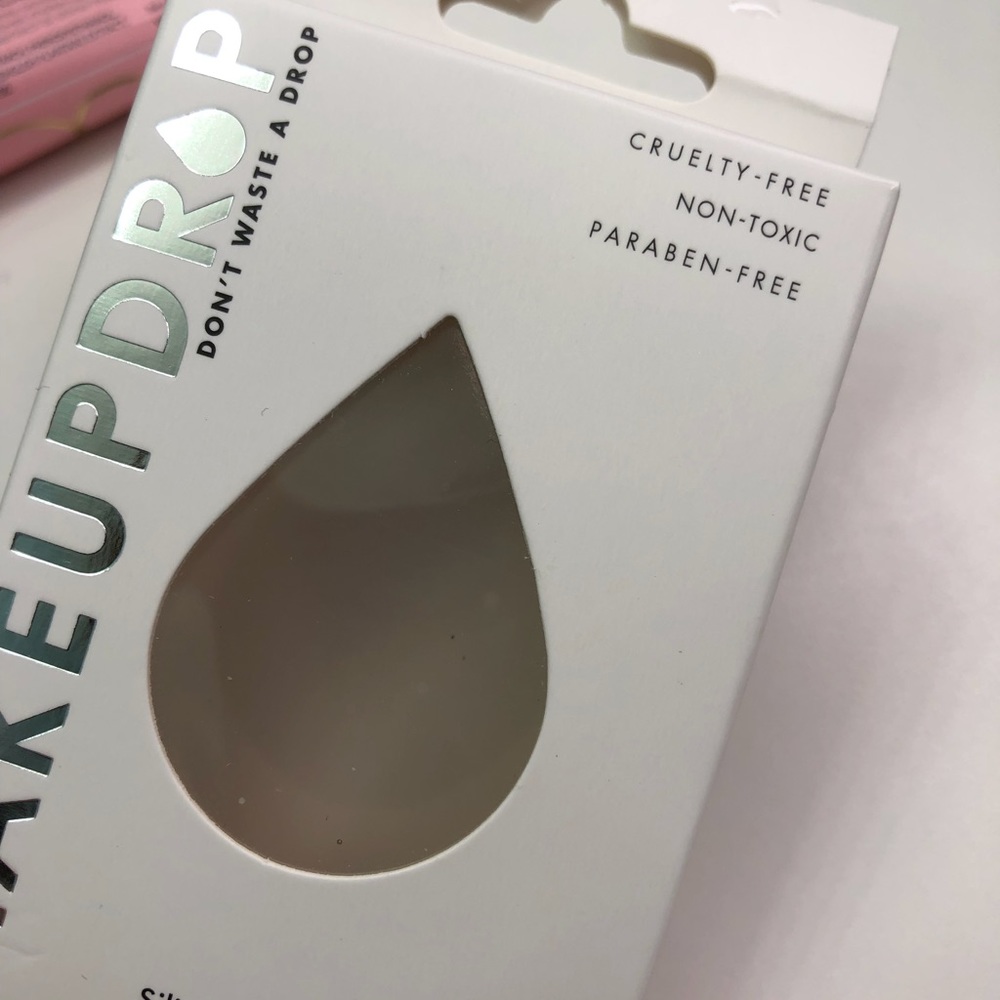 Makeupdrop Silicone Applicator